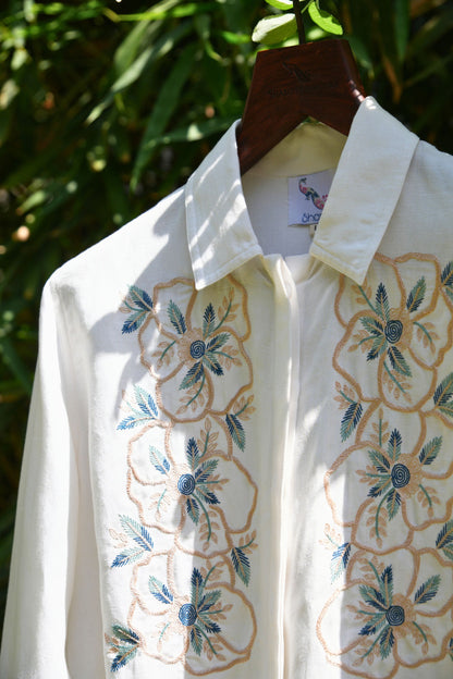 Relaxed fit cropped linen shirt