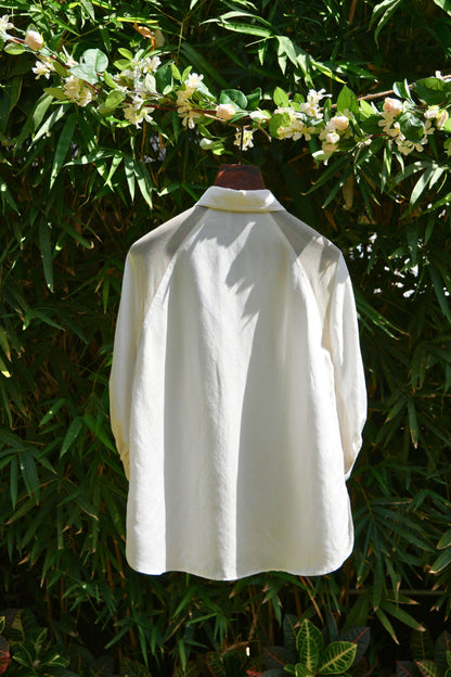 Combined raglan sleeves ivory shirt