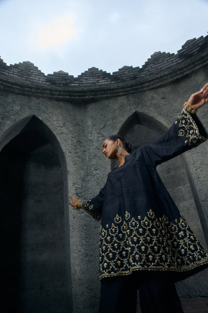 The Eternal Black Flowy Kurta & Salwar Set