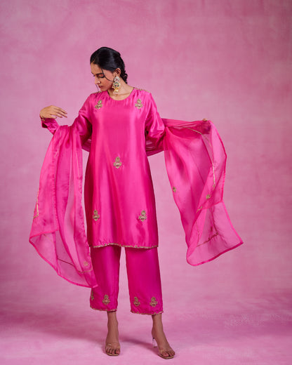 The Eternal Fuchsia Pink Kurta Set