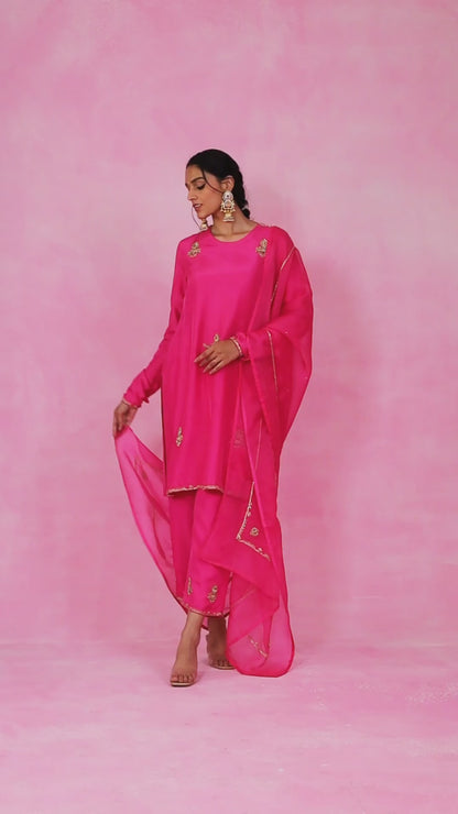 The Eternal Fuchsia Pink Kurta Set