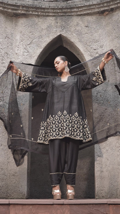The Eternal Black Flowy Kurta & Salwar Set